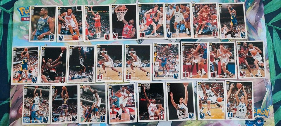 Teil1 NBA 740 Karten u. a. Michael Jordan Fleer/Upper Deck in Sontheim