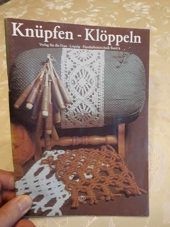 Handarbeitsheft " Knüpfen - Klöppeln " DDR in Lutherstadt Wittenberg