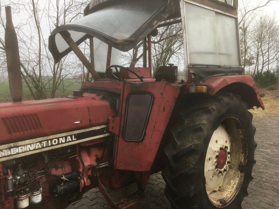 Verkaufe Ersatzteile IHC 644 744 844 Trecker Schlepper Traktor in Wagenfeld