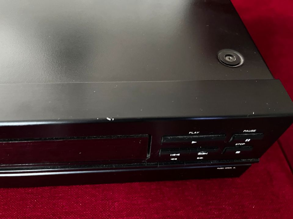 Denon DCD-1460 CD-Player mit Fernbedienung in Schlieben