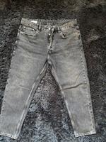 Straight-Fit-Jeans Niedersachsen - Braunschweig Vorschau