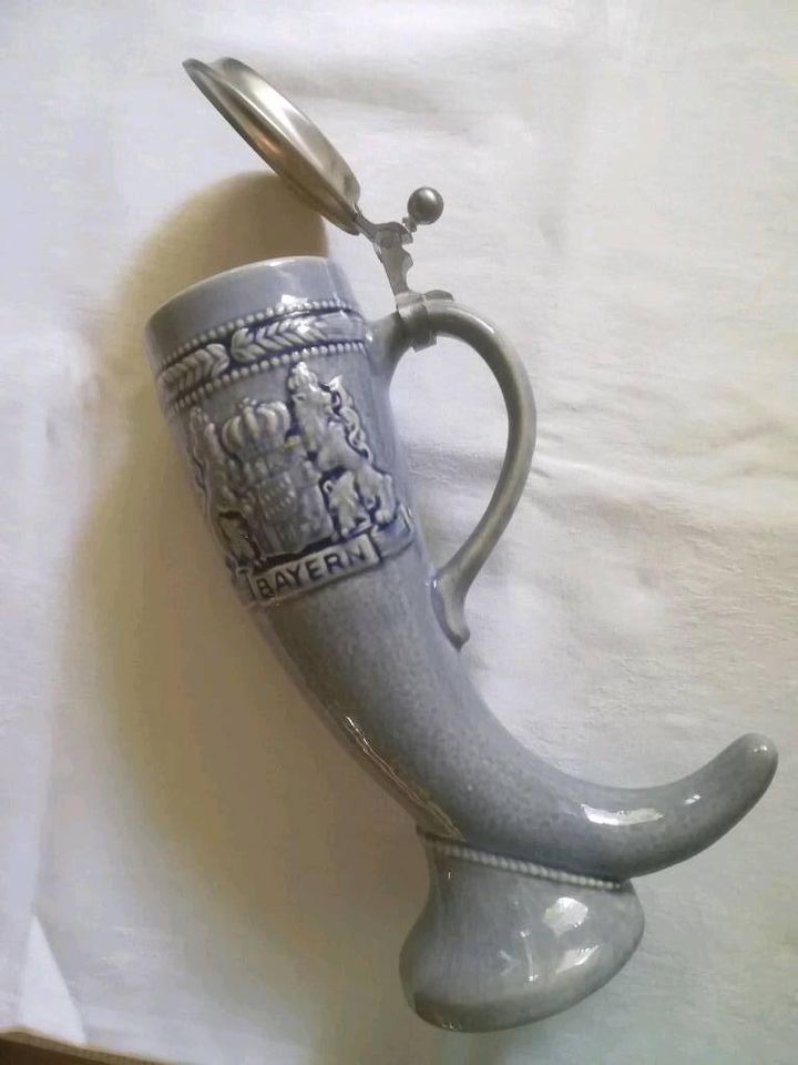 Bier-Horn mit Zinndeckel "Bayern" in Unterhaching