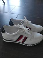 Marco Tozzi Sportschuhe, neu, Gr. 42 Hessen - Lohfelden Vorschau