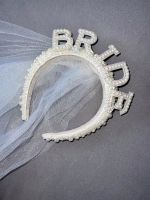 Bride Haarreifen mit Schleier und Perlen Hochzeit Bochum - Bochum-Ost Vorschau