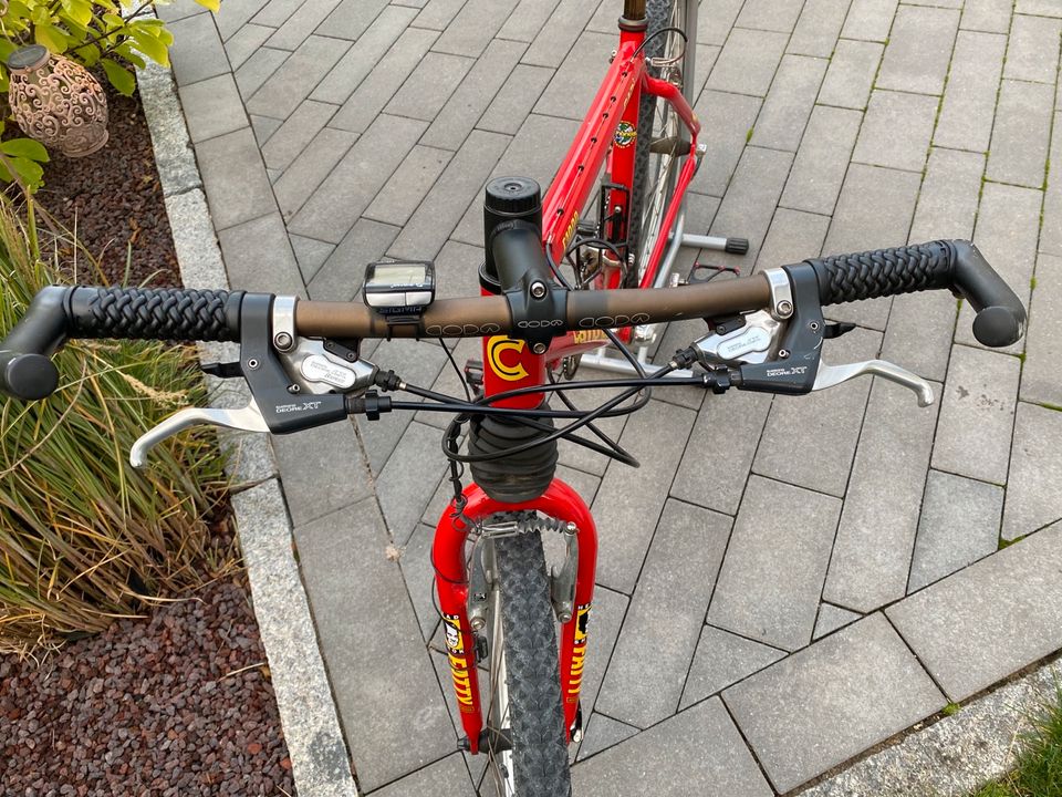 Mountainbike Klassiker Cannondale F1000 CAD3 komplett Original in Emmingen-Liptingen