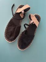 Espandrilles C&A 40 schwarz Sandalen Sommer Bast Strand beige Bayern - Ottobeuren Vorschau