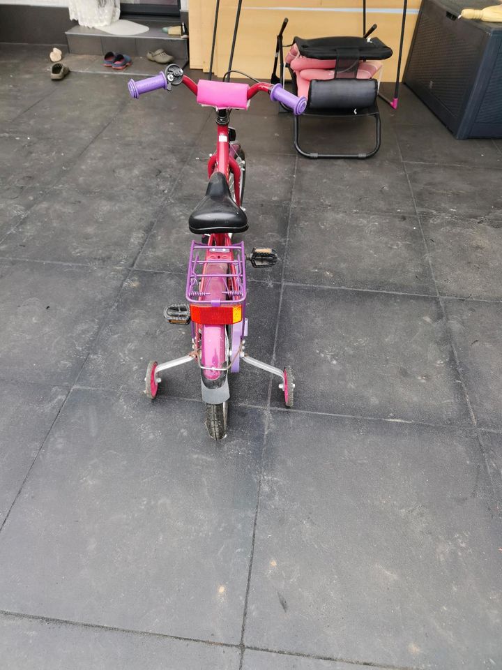 Fahrräder für kleine Kinder Mädchen und Jungs in Düren