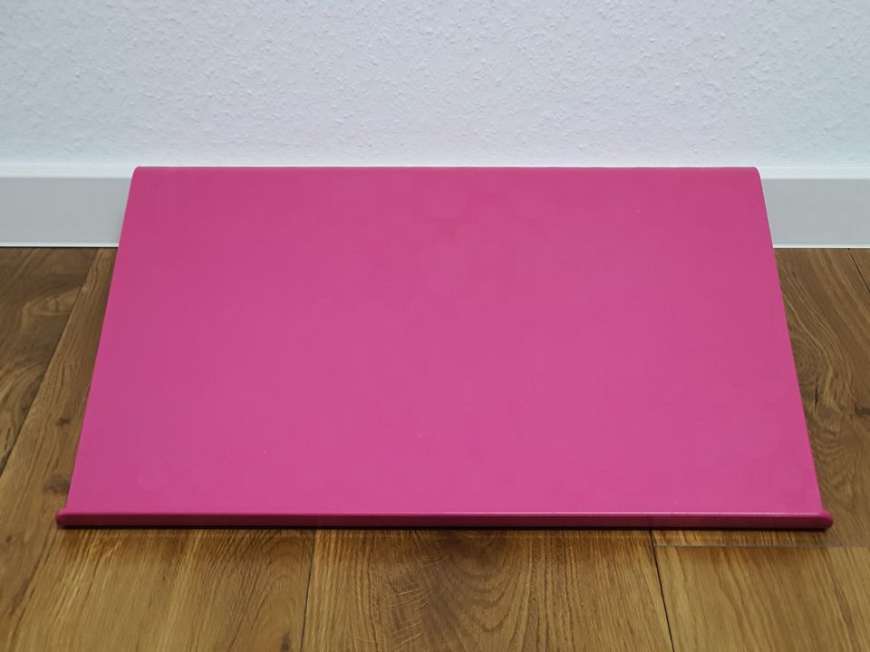 IKEA BRÄDA Laptop Notebook Halter Auflage Ständer in Pink in Leonberg