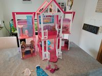 Barbiehaus mit  2 Barbies + Ken und Barbie Kind Bayern - Pürgen Vorschau