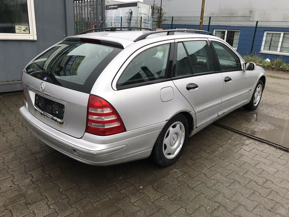 Mercedes W203 C-Klasse Ersatzteile Gebrauchtteile Auto teile in Köln