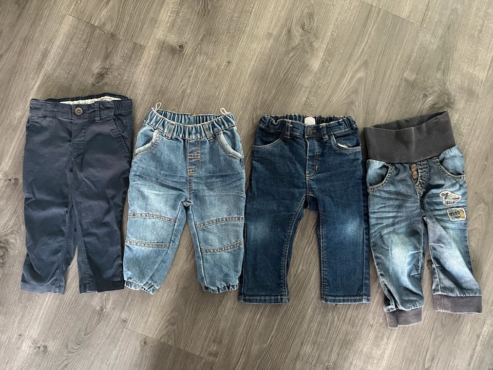3 Jeans / 1 Hose in Gr.74 in Jüchen
