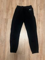 Nike Jogginghose Nordrhein-Westfalen - Ratingen Vorschau