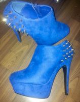 Royal Blau Nieten High Heels Nordrhein-Westfalen - Eschweiler Vorschau