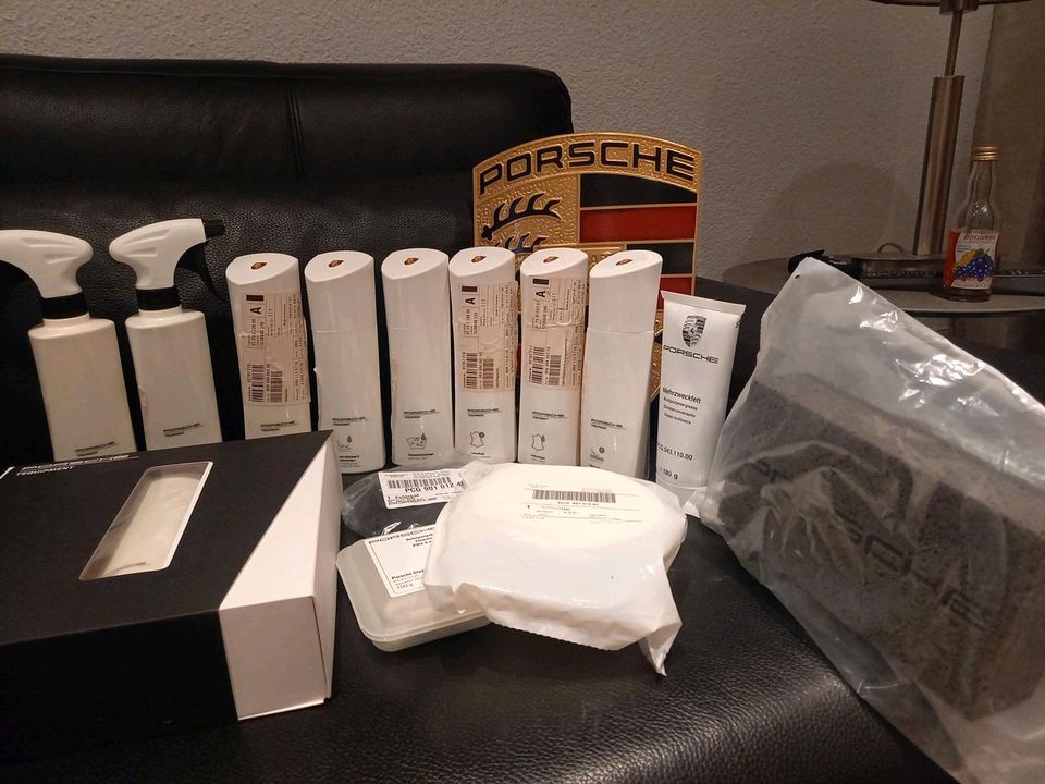 Porsche Pflegelinie White Edition, komplett!!! Pflege Set. in Magstadt