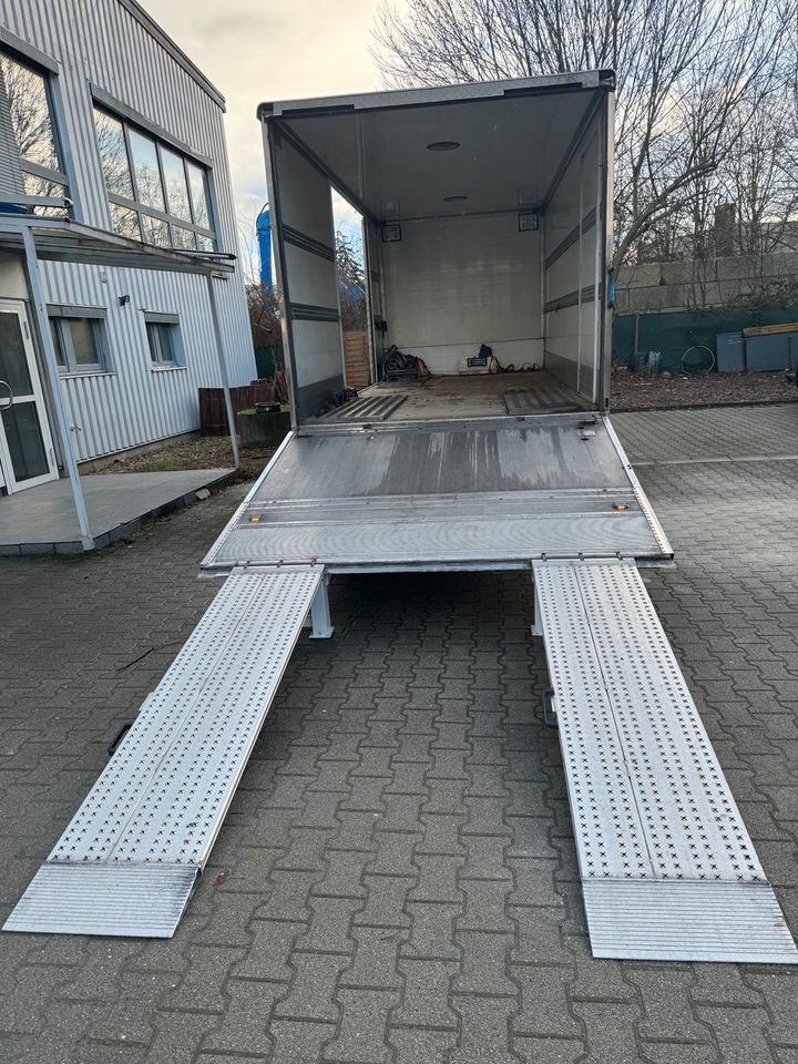 MAN Autotransporter, Abschleppwagen, Abschlepper, geschlossen in Ingolstadt