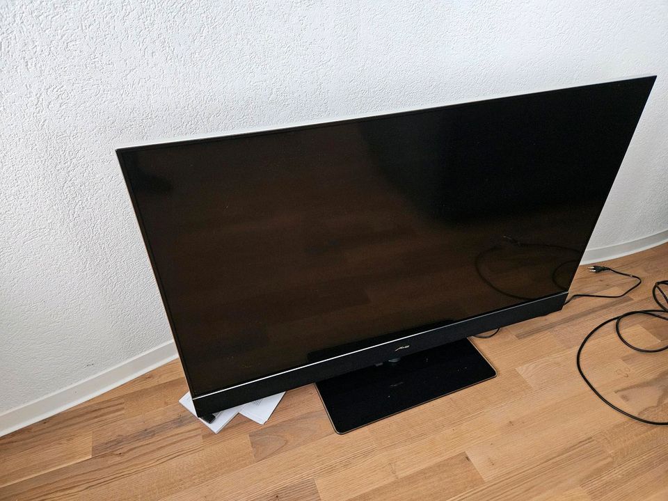 TV Fernseher Metz 49 TX 68 in Efringen-Kirchen