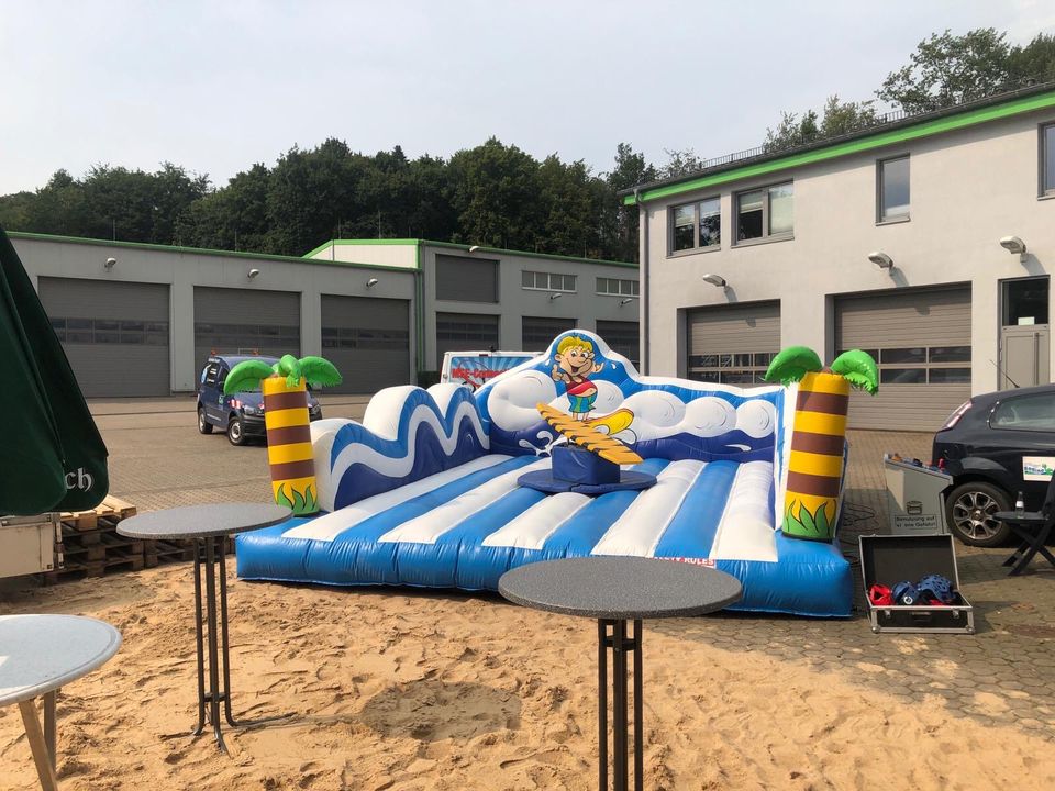 Surfsimulator mieten … wie Bullriding…passend zur Hüpfburg in Bornheim