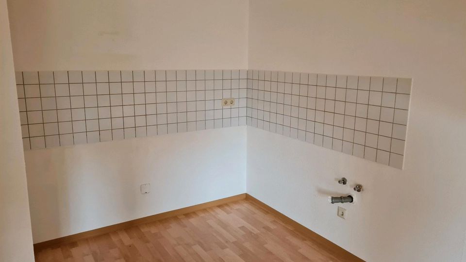 ! ! ! Kleine  Dachwohnung  ! ! ! in Meiningen