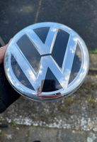 Vw Grill emblem touareg 3 cr7 original emblem vorne 760.853.601 Nordrhein-Westfalen - Langenfeld Vorschau