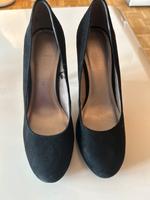Tamaris High Heels Veloursleder  Größe 38 Neu Bayern - Haldenwang i. Allgäu Vorschau