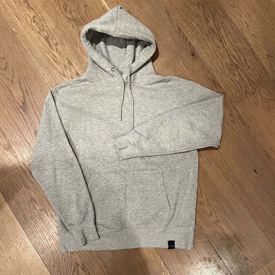 Pull & Bear Hoodie Gr. S 34/36 in Frankfurt am Main