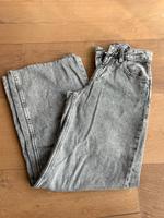 Bershka Jeans Wide Leg 32 gekürzt Hessen - Wiesbaden Vorschau