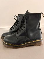 Dr. Martens Doc Martens Air Wair Stiefel Gr. 37 (4) NEU blau Schleswig-Holstein - Ammersbek Vorschau