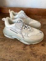 Balenciaga Triple S Sneaker 39 Kr. München - Kirchheim bei München Vorschau