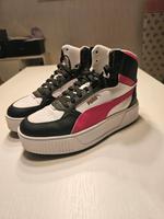 Neue Puma Damen Sneaker Schuhe Größe 39 Hessen - Hessisch Lichtenau Vorschau