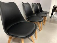 4 schwarze Designer Stühle abzugeben modern Design München - Berg-am-Laim Vorschau