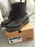 Dr. Martens Viginia Pascal in Schwarz Häfen - Bremerhaven Vorschau