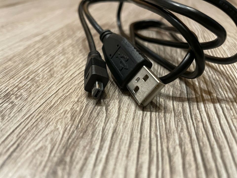 USB Kabel E187275 AWM 80C 30W copartner USB in Weitramsdorf