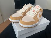 Air Jordan 1 Low Orange Quartz 42 Baden-Württemberg - Tuttlingen Vorschau