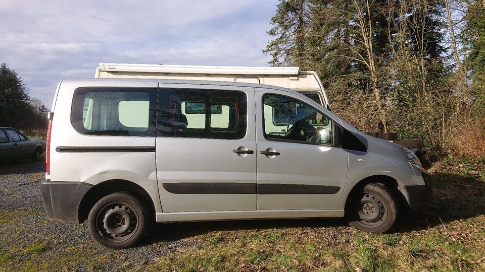 FIAT Scudo Multijet 90 L1H1 5-Sitzer, Diesel, 66 kW in Pracht