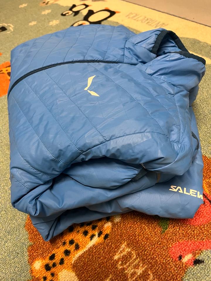 Salewa Jacke Zwillinge 134/140 8-10 Jahre Primaloft in Müschenbach