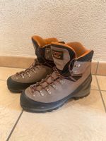 Scarpa Gipfel- Wanderschuhe Herren Gr.45,5 Robust & Stabil Hessen - Dreieich Vorschau