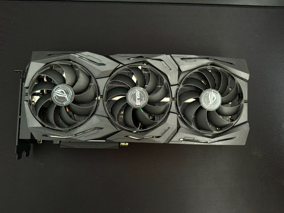 ASUS GeForce RTX 2080 Ti ROG Strix Gaming Advanced 11GB in Bremen