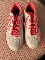 Tennisschuhe K-Swiss Damen weis /rosa 39,5 Hessen - Taunusstein Vorschau