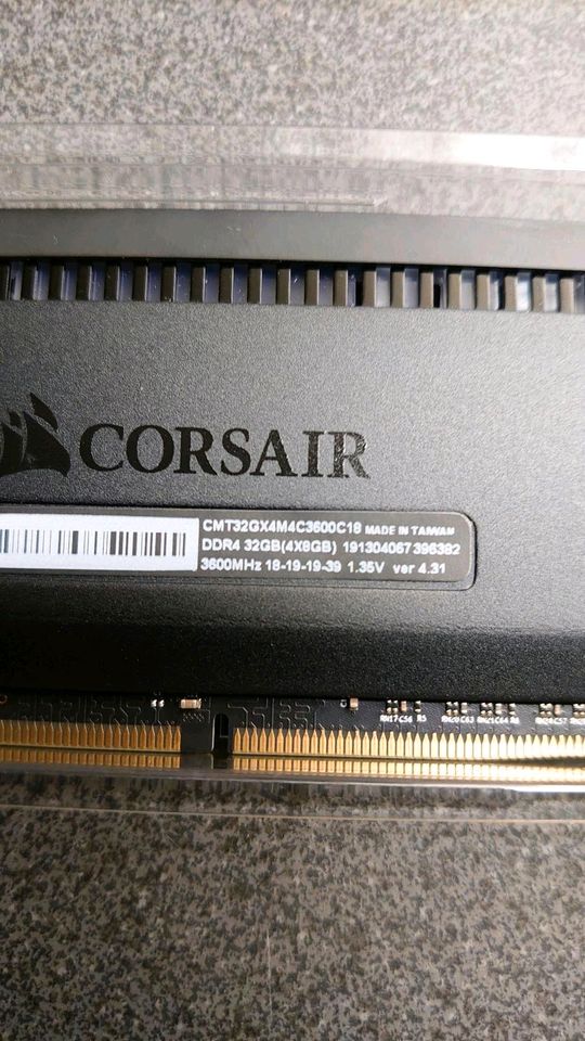 Corsair Dominator Platinum RGB 32GB 3600MHz in Zossen-Dabendorf