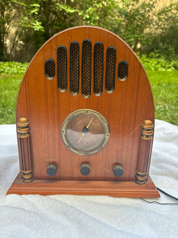 Magna MA-818C Nostalgie Radio mit Kassettenteil in Berlin