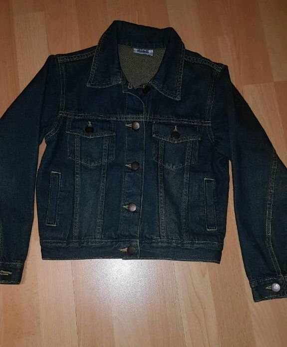 Jeans Jacke Größe 128 von Kids Fashion in Bremen