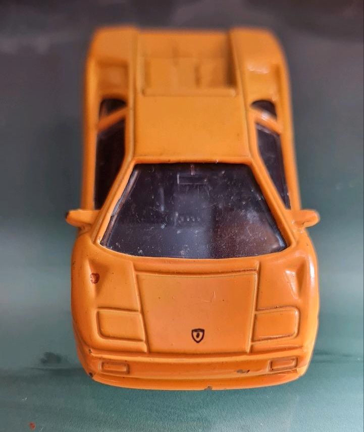 Lamborghini Diabolo Welly Maßstab 1:64 in Arholzen