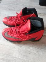 Nike LeBron 13 Elite University Red Basketball Schuhe 48,5 Köln - Weidenpesch Vorschau