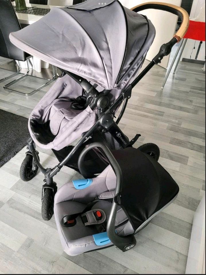 Kinderwagen mit Autositze in Hannover