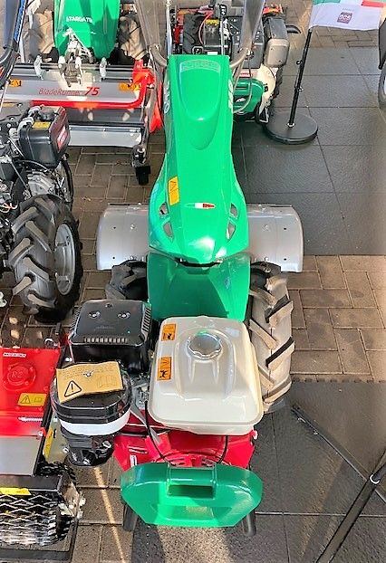 FERRARI EINACHSER 340 / Motor Honda GX390 / MIT BODENFRÄSE in Jade