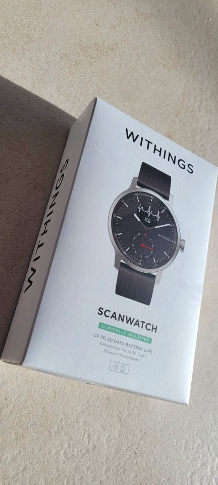 ScanWatch Herrenuhr mit Gesundheitsüberwachung EKG etc. in Bendestorf