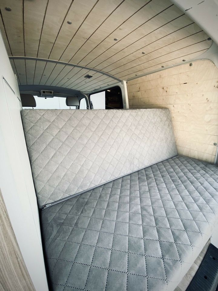 Camper Ausbau „EASY“ VW T5 T6 T6.1 Camping Bulli Umbau Holz in Neumünster