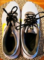 NIKE Running Schuhe in Gr. 43 Nordrhein-Westfalen - Solingen Vorschau