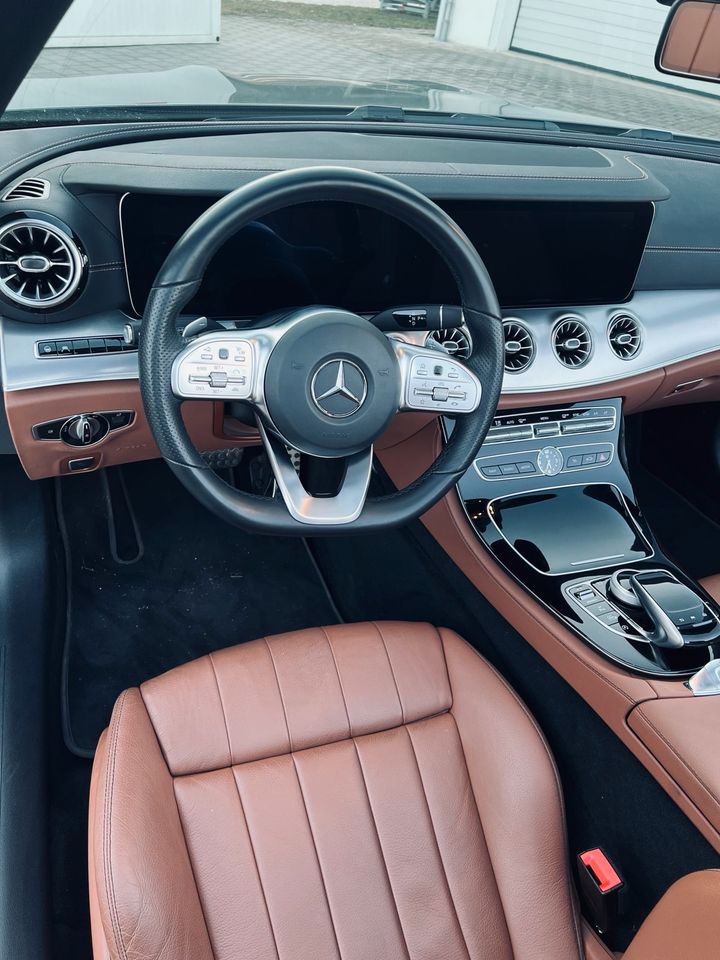 Mercedes E 400 AMG Cabrio A238 W213 Diesel 340PS Leder Multibeam in Eichstätt