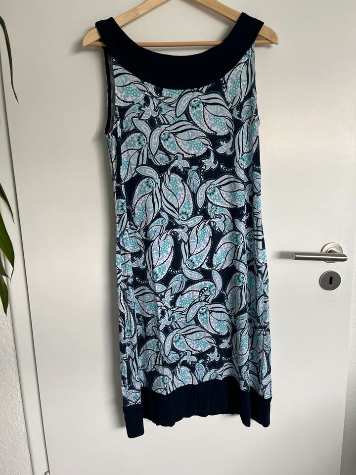 Schönes Sommerkleid Gr. 42 von Manguun in Wuppertal